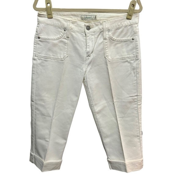 Levi’s - 545 Jeans - White Capri Jeans - size 8 - Picture 1 of 6